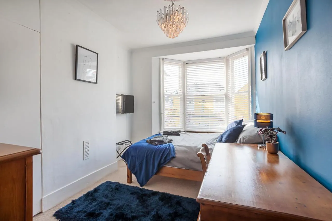 King Bd, Spacious 4Bd Victorian In Hove, 5 Mins From Beach! Villa